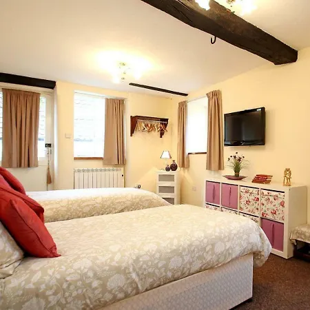 Blagdon View Farmhouse Бристоль